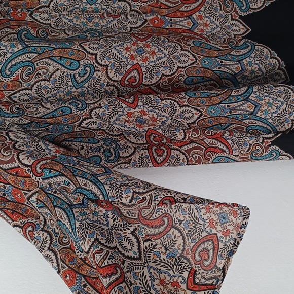 Single Thread W3951250ST Cement Persian Tapestry Keyhole Blouse Plus Size Top - Picture 5 of 11